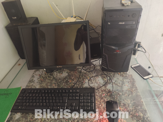 Desktop computer